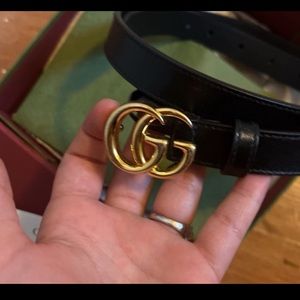 Women’s Gucci belt